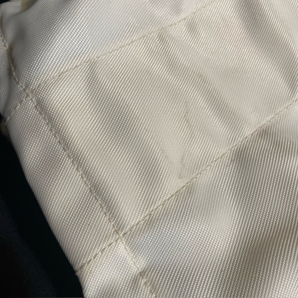 Canadian Acton Mukluk Boots with Liners - Picture 13 of 16